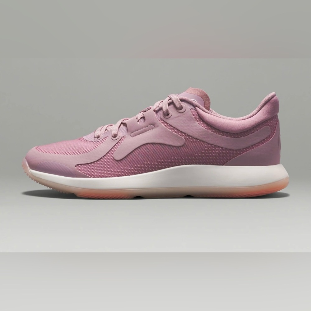 Lululemon Strongfeel Women's Training Shoe Size 6
Brand NEW - Picture 2 of 9